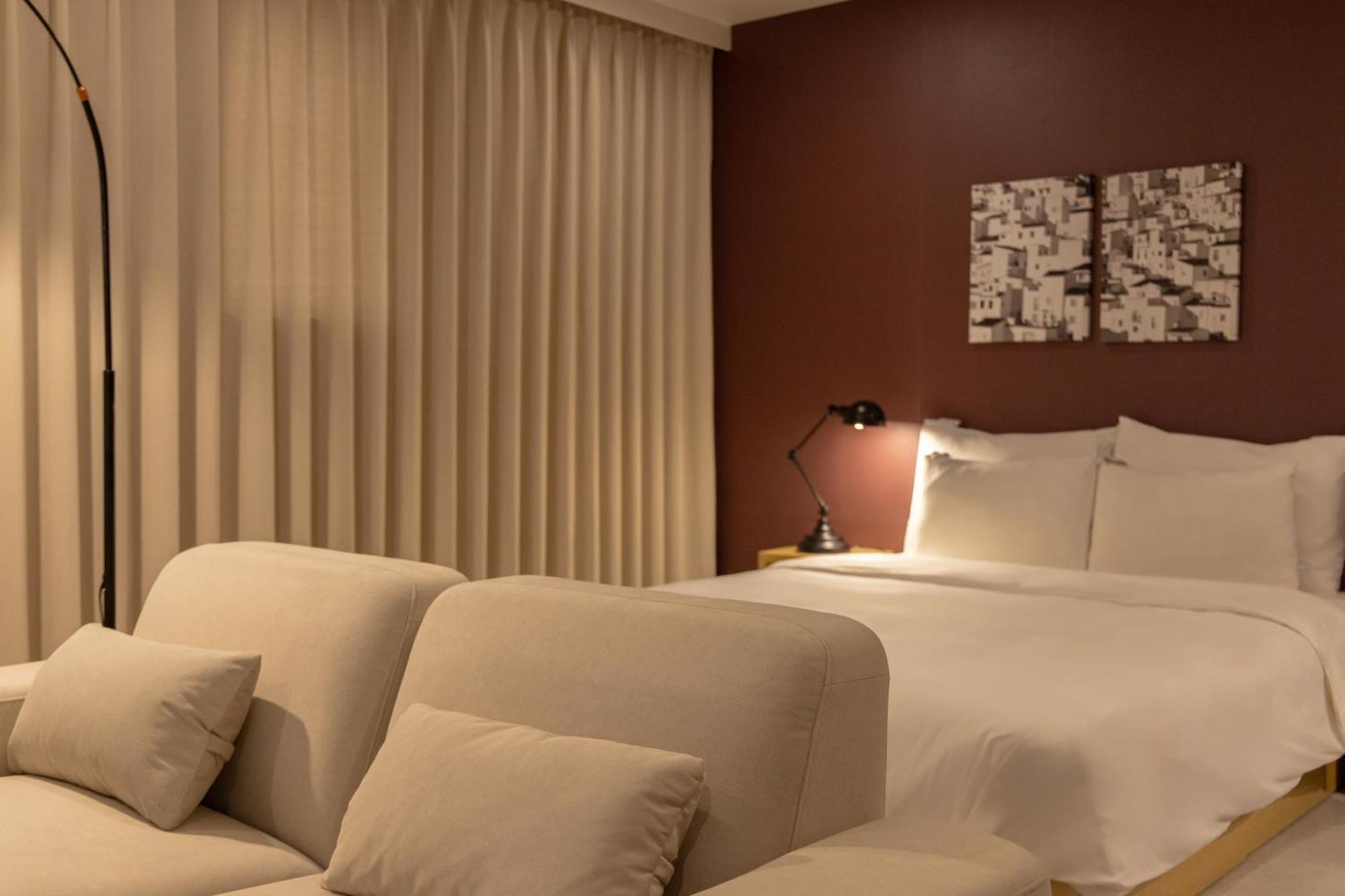 Object Aank Hotel Gumi Buitenkant foto