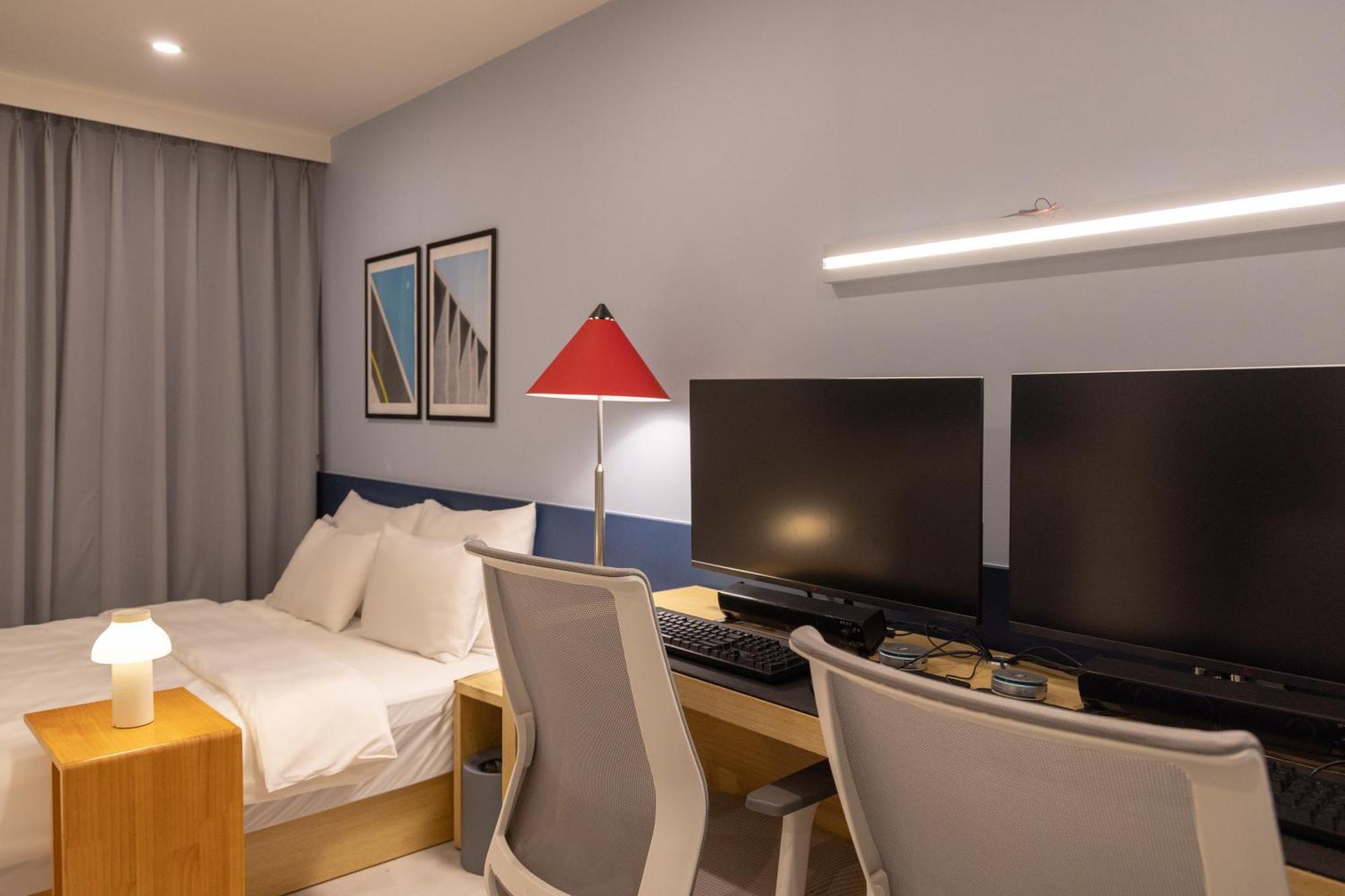 Object Aank Hotel Gumi Buitenkant foto